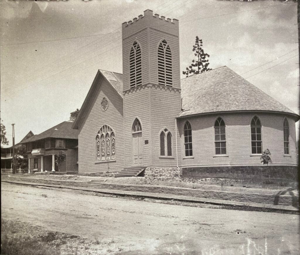 1906 remodel of the First Presbyterian Church, North Main Street and Helman Street, early 1900s.
