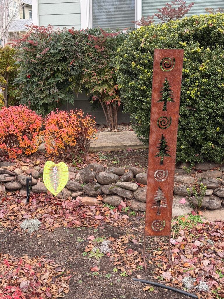 More striking yard art on Plum Ridge Drive.