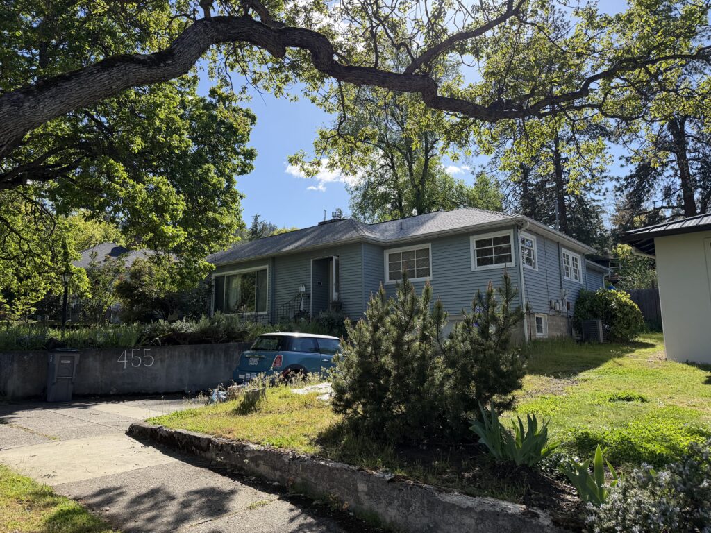 2026 photo of 455 Liberty Street, where Arthur Kreisman and family lived when they had a reception here for Kennedy in 1960. (photo by Peter Finkle, 2026)